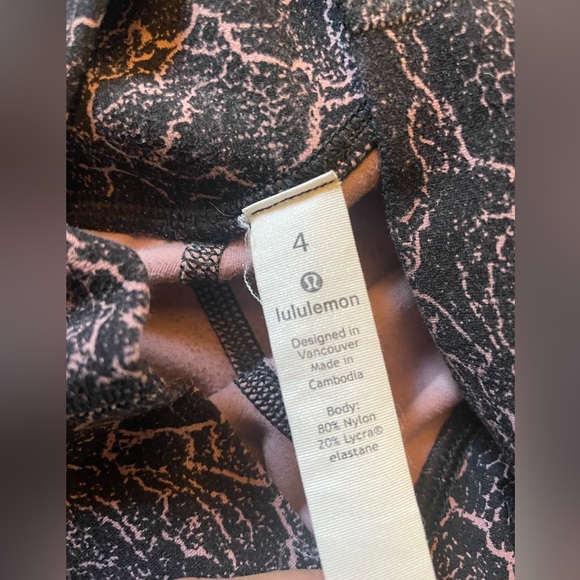 Lulu Lemon Athletics Align full length leggings Size 04 - Picture 3 of 4